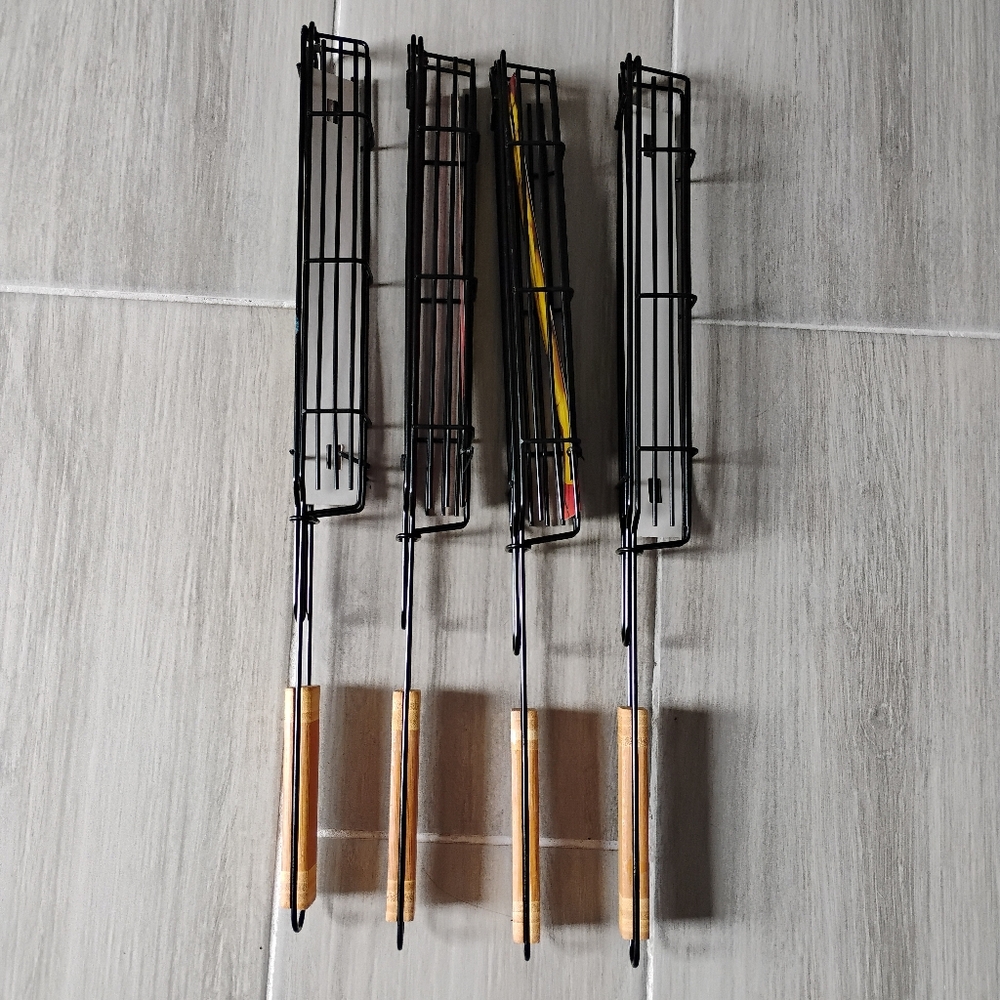 BBQ Grill Baskets for Vegetables - Set of 4 New - Picture 2 of 4